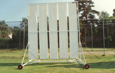 cricket sight screen