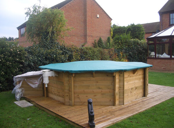 Custom made hot tub cover