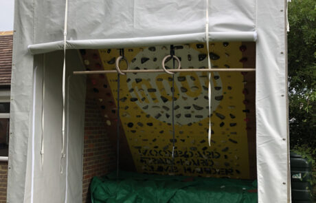 Climbing wall curtains