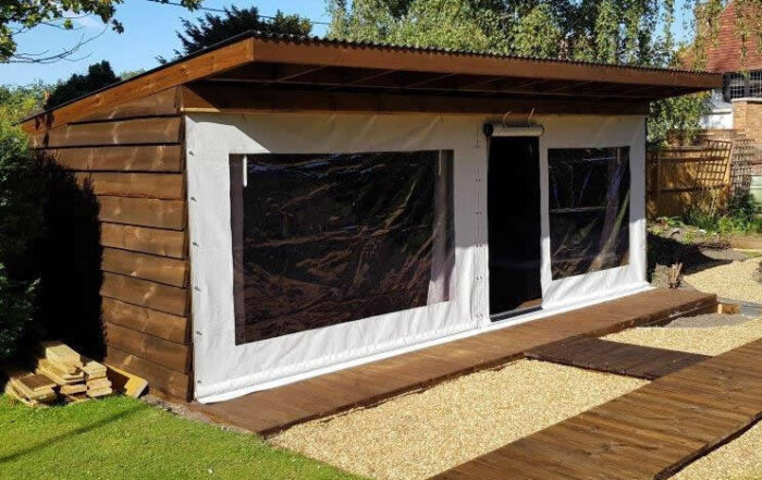 Outdoor building curtains 16a