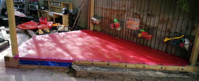 Irregular shape sandpit cover