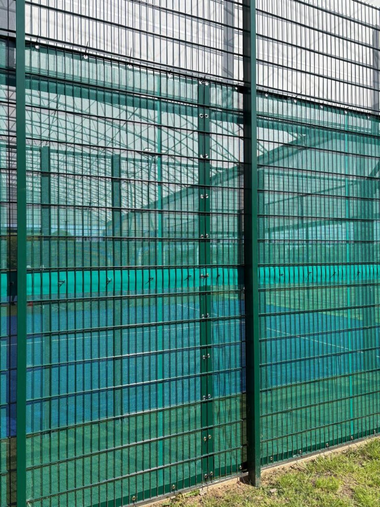 Custom windbreak for sports facility