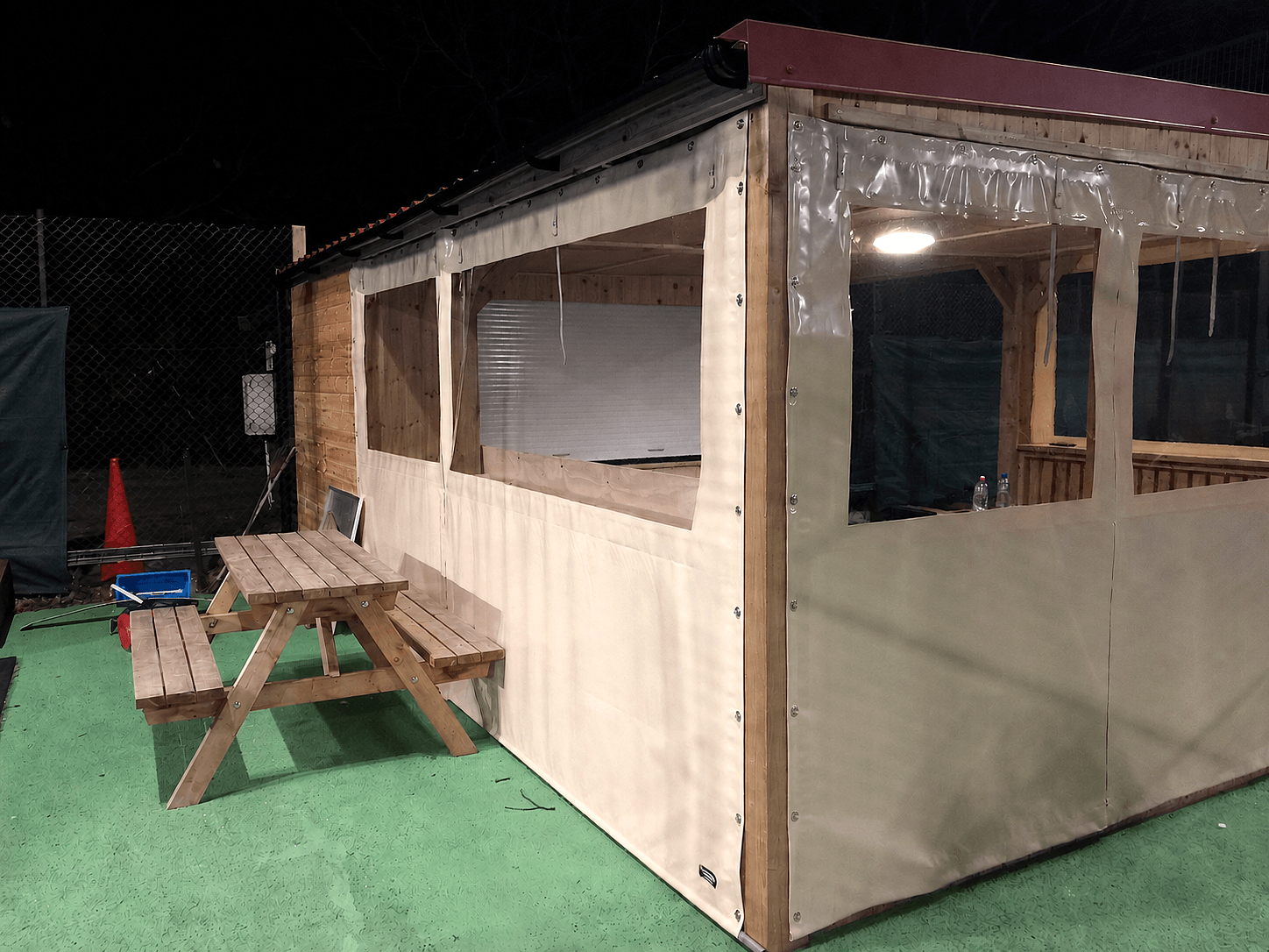 Padel court cafe side panels